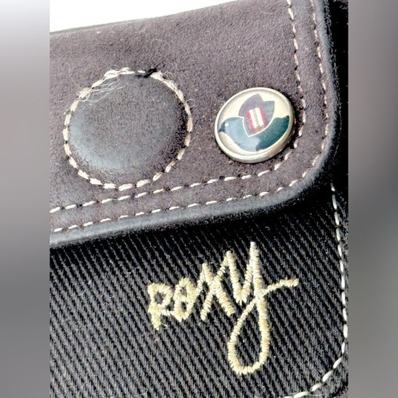 1990’s Roxy bifold wallet - Picture 4 of 12